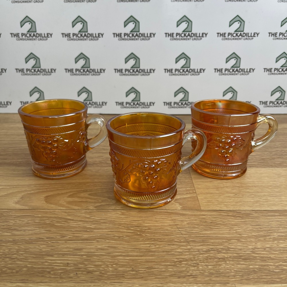 Vintage Indiana Glass Harvest Grape Marigold Carnival Glass Mugs Set of 3 MCM